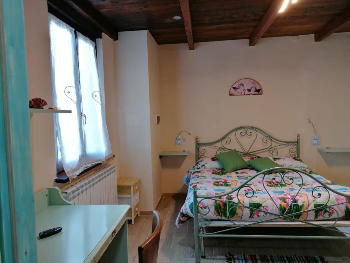 Il Castagneto Bed & Breakfast Камерино Екстериор снимка
